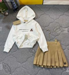 New baby Tracksuits kids Autumn Set designer toddler clothes Size 90-150 Hooded hoodie and khaki pleated skirt Nov10