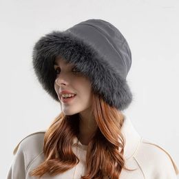 Berets Women's Plush Bucket Hats Winter Warm Fur Earflap Caps Fashion Female Thermal Fedora Outdoor Windproof Snow Ski