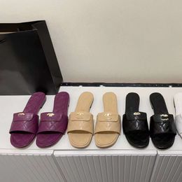 slides designer women sandals ccitys Small Fragrant Wind Flatsole Sandals 2023 New Sheepskin Diamond Checker Solid Colour Couple Slippers house