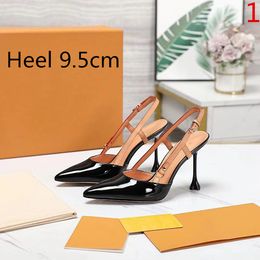 Classic and popular high heeled sandals, designer fashion women's sexy high heeled shoes, suede wedding party shoes. Sizes 35-42 with box