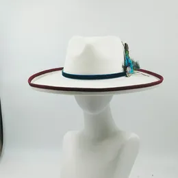 Berets Fedora Hat Love Bonded Jazz Feather Gold Velvet Contrast Winter Gentleman Women's Panama Luxury