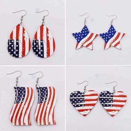 Dangle Chandelier New Independence Day Wooden Earrings Peach Heart American Flag Fivepointed Star Pendant Ear Rings Gift Wholesale Z0411