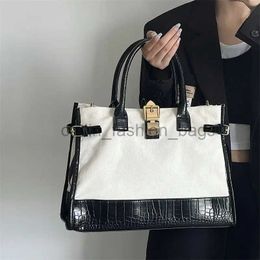 Shoulder Bags Large Capacity Canvas Pawork Tote Bag 2023 New Nice Texture Bag Crossbody Bagcatlin_fashion_bags