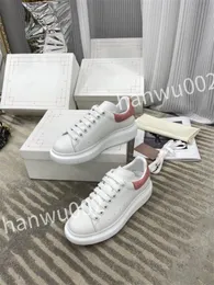 2023 new top Hot Luxury Fashion Height Increasing Sneaker Designers Shoes Leather White Rubber Lace-up Trainers Sneakers
