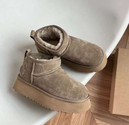 Mini Platform Boots Designer Woman Thick Bottom Ankle Warm Fur Snow Boot Fluffy Fuzz Mule Slippers luxury shoes UGGsitysdsd