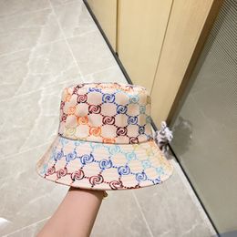 Luxus-Designer Bucket Hats Klassische Hüte mit breiter Krempe Farbspleißen Volldruck Brief Sonnenhüte Trend Reise Buckethats Hundert Hut Top-Level schön