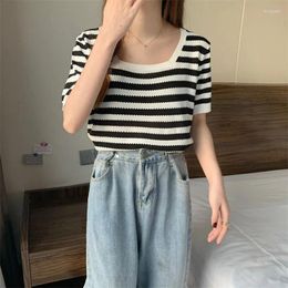 Women's T Shirts American Style Retro Striped Short Sleeved Knitted White Shirt Summer Square Neck Shoulder 2023 Fashion Women Trending