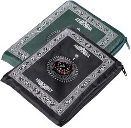 Carpet Portable Muslim Travel Prayer Mat Prayer Rug with Compass and Booklet Musallah Pads Carpet Outdoor Ramadan Islamic Gift Z0411