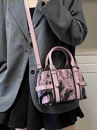 Shoulder Bags Contrast Dyed Crossbody Bag Women's Bag 2023 New Simple and Versatile Mobile Bag Square Bagcatlin_fashion_bags