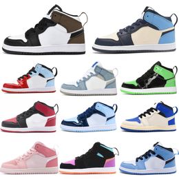 Jumpman 1 Baby Kids Basketball Shoes BLACK WHITE DARK MOCHA Bred Toe Obsidian Chicago Candy Bred UNIVERSITY BLUE Pine Green Fearless Hyper Royal Trainers Sneakers