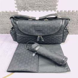 New Customised maternal and infant bags for young mothers multi-functional large capacity change bag simple travel travel shoulder crossbody bag mommy bag g0017