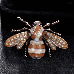 Brooches Fashion Cute Cartoon Bees Jewelry Of Women's Year Gifts Brown Enamel Women Suits Dress Hat Collar Brooch Pins