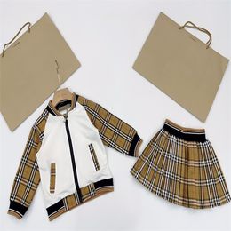 autumn and winter designer children's sewn zipper jacket brand letter sportswear high quality children's wear size 90cm-150cm q2