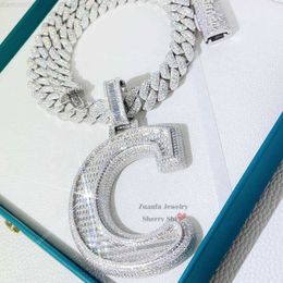 Hip Hop Baguette Corte VVS Moissanite Diamond Iced Nome inicial Pingente de colar personalizado