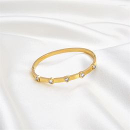 Bangle Luxury Heart Shape Gold Plated White Zircon Cuff Geometric CZ Crystal Bracelets For Women Party Jewelry Gift