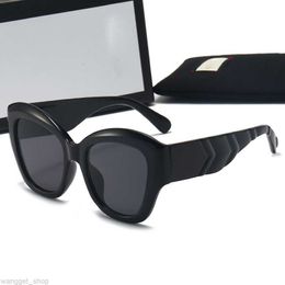 New classic G square cat eye sunglasses womens fashion UV400 frame shades geometric lines wide temples oversize beach eyewear wholesale glass