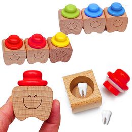 Storage Bottles Wooden Baby Tooth Box Teeth Collect Souvenir Save Gifts Shape Jar For Milk Organizer With Seal Cover