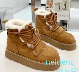 Australian Winter Platform Super MiniDesigner Women Snowy Low Rubber Thickened Sole Soft Inner Fur Wrapped for Warm and Comfortable Design Sizes