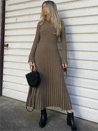 Basic Casual Dresses Women Knitted Long Dress Casual Solid Color O-neck Ribbed Long Sleeve Pleated Dresses Elegant Lace Up Bodycon Maxi Dress Robe 231110