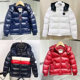 Men's Down Parkas Children's Jacket Designer Mens Jackets Embroidered Badges Hooded Puffer Boys and Girls Thickened Warm Rf1w