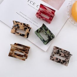 Vintage Hair Clips for Girls Acetate Hair Claw Elegant Marbling Square Hollow Out Women Hair Clip Barrettes Hair Accessories