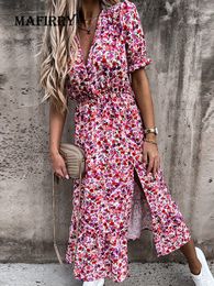 Casual Dresses Summer Floral Pattern Slim Short Sleeve High Waist Female Sexy V Neck Outdoor Colorful Vestido 230412