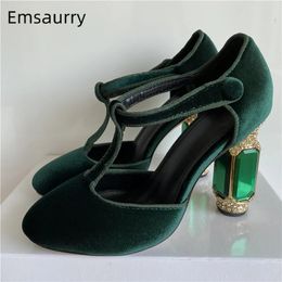 Dress Shoes Luxury Emerald Agate Chunky Heel Wedding Shoes Jewelled High Heel Shoes T-strap Green Velvet Round Toe Rhinestone Pumps Women 231110