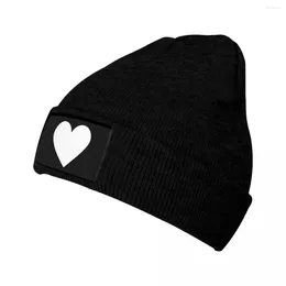 Berets White Heart Beanie Hats Shape Bonnet Men Women Retro Outdoor Knitted Hat Autumn Winter Design Thermal Elastic Caps