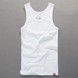 Men's Tank Tops Men Summer Fashion Japan Style Cotton Solid Colour Round Neck Sleeveless Sport Running Vest Male Casual Minimalism 230412