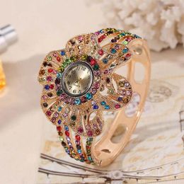 Wristwatches 2023 Luxury Floral Sparkling Dense Inlay Dial Women's Quartz Watch Girlfriend Fashion Gift