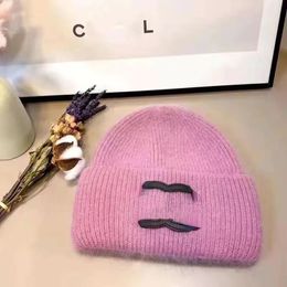 Designer Brand Men's Beanie Hat Women's Small Fragrance Style New Warm Fashion All-match Letter Knitted Hats