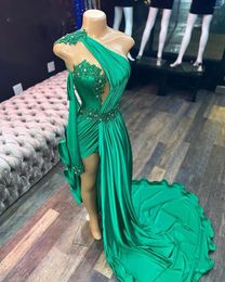 Party Dresses Green One Shoulder Prom Dress Applique Beading Sweep Strain Formal Evening Gowns