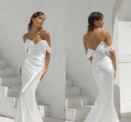Elegant Plus Size Slim Mermaid Wedding Dresses Off Shoulder Draped Pleats Backless Floor Length Bridal Gowns Second Reception Gowns Custom Made