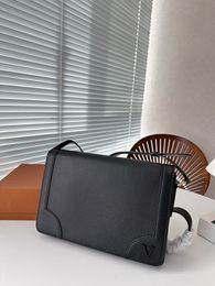 23ss Mens Luxury Designer Messenger Bag Cowhide Leather Handbag Shoulder Crossbody Wallet 28CM