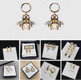 Fashion Gold Women Designer earings Double Letter Stud Luxury Geometric Crystal Heart-shaped Couple Zircon Cute Earrings For Lady Wedding Hoop