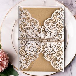 Greeting Cards 10pcs Elegant Laser Cut Bridal Favour Wedding Invitations Lace Pocket Customise Invites Printing Party Decor 230411