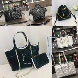 23 New Luxury Designer Bag Shoulder Bag Women's Fashion Fashion Pairing Bucket Bag Star Bag New Material Black and White Leather Engagement Gift