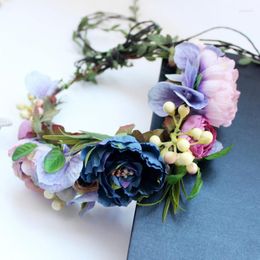 Hair Clips Bride Headdress Vines Manual Flower Berry Wreath Rose Crown Wedding Veil Headwear Decoration