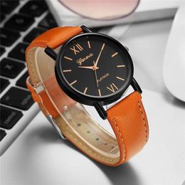 Wristwatches 2023 Fashion Women's Watch Ladies Casual Business Simple Leather Watches Quartz Clock Gift Montre Femme Zegarek