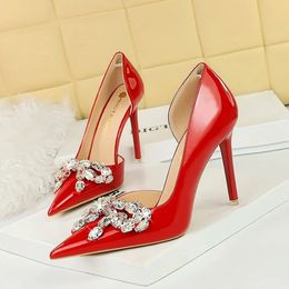 Dress Shoes Luxury High Heels 10.5 Cm Thin Heels Super High Heels Banquet Women's Shoes Pointed Diamond Bow Single Shoes Wedding Shoes 34-40 231113