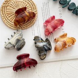 2023 New Summer High Quality Starry Sky Acrylic Hair Claw Clips Medium Size Hair Barrettes For Women Girls Hair Accessories