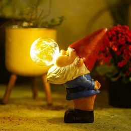 Decorative Objects Figurines SAAKAR Resin Christmas Goblin Solar Light Figurines Dwarf Blow Bubbles Crafts Funny Outdoor Objects 231113