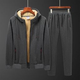 Lamb Men Set Warm Thick Hooded Jacket Pants 2PC Sets Men cashmere Hoodies Zipper Tracksuit Man Sports Suit Plus size 6XL 201124256c