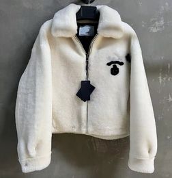 Oversized cashmere and shearling sweatshirt P25I09 zip-front hoodie Shearling Jacket fur trucker jacket Fleece Jacket White Fluffy Jacket Designer Teddy jacket