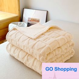 Top Quality Taffon Lambswool Multi-Functional Cover Blanket Thickened Blanket Soft Quilt Nap Sofa Cover