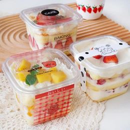 Bakeware Tools 50PCS Plastic Mousse Cup Creative Transparent With Lid Dessert Cups Bekas Plastik Square Cake Box Pudding