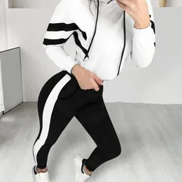 Running Sets 1 Set Trendy Tracksuit Women Sweatshirt Sweatpants Colors Block Drawstring Ribbed Cuff Sportswear Keep Warm