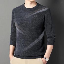 Men's Sweaters Made From Polyester This Knit Top Is Lightweight And Comfortable For All-day Wear.