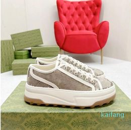 2023 Latest Thick Sole Sports Shoes Women's Canvas Shoes Designer Shoes Classic Canvas Rubber