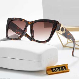 sunglasses for woman avant-garde compound metal 3011 Mixed Color square sun glasses European and American personality and mans street Beach glass